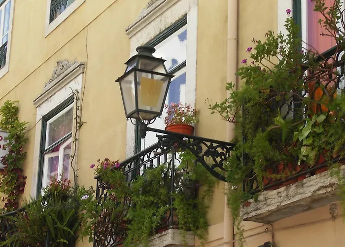 迪亚斯多明格斯旅舍 * Lisboa