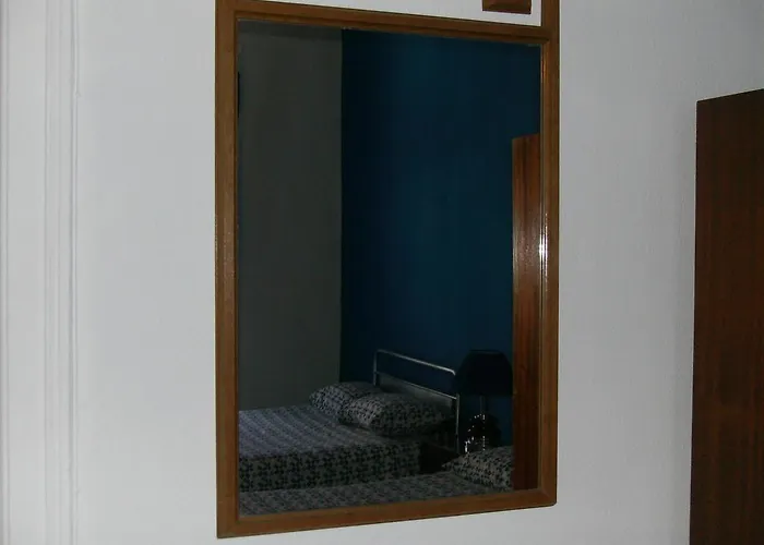 Dias E Dominguez Vandrarhem *